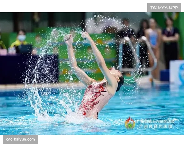 彭翠婷举重81公斤级登顶 广东选手主场作战夺金